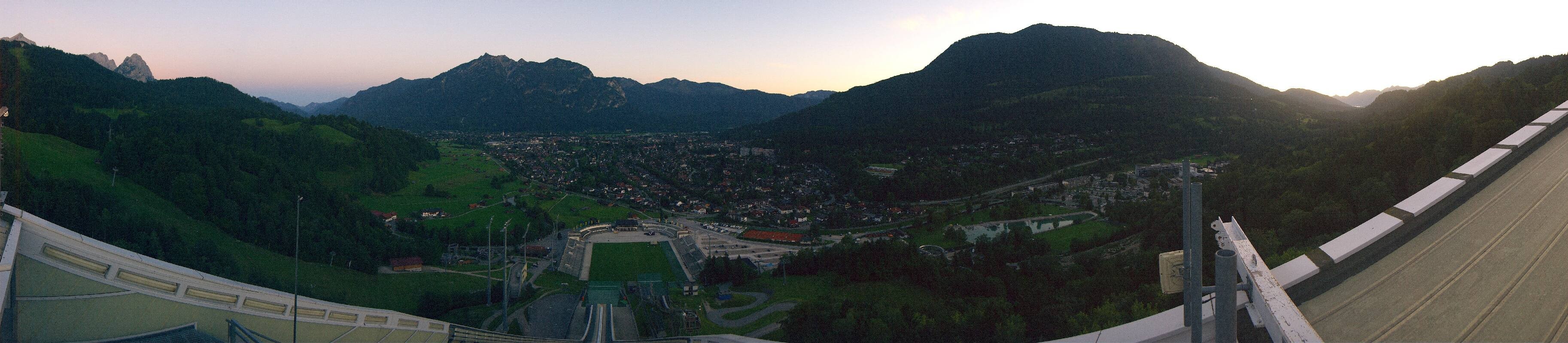 Archiv Foto Webcam Garmisch-Partenkirchen - Olympiaschanze