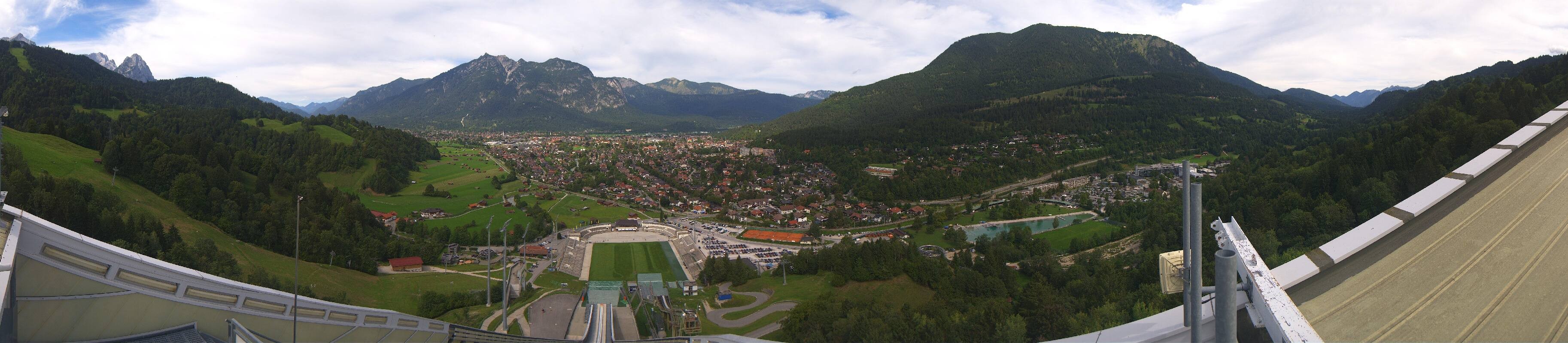 Archiv Foto Webcam Garmisch-Partenkirchen - Olympiaschanze