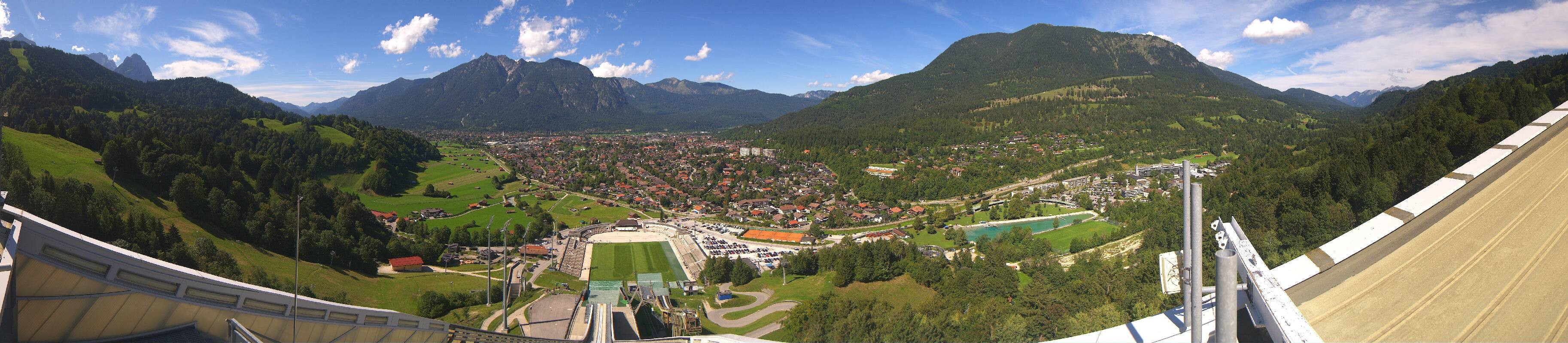 Archiv Foto Webcam Garmisch-Partenkirchen - Olympiaschanze