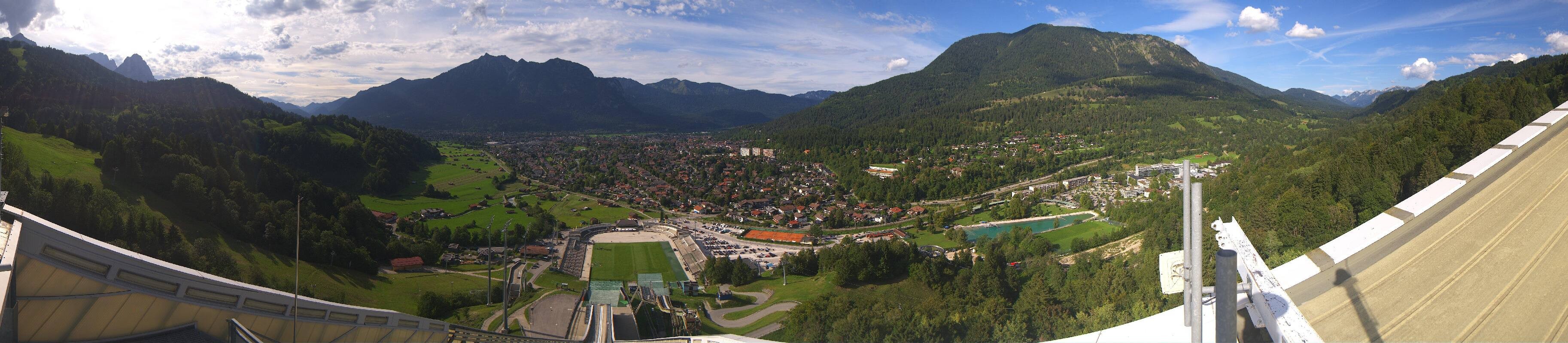 Archiv Foto Webcam Garmisch-Partenkirchen - Olympiaschanze