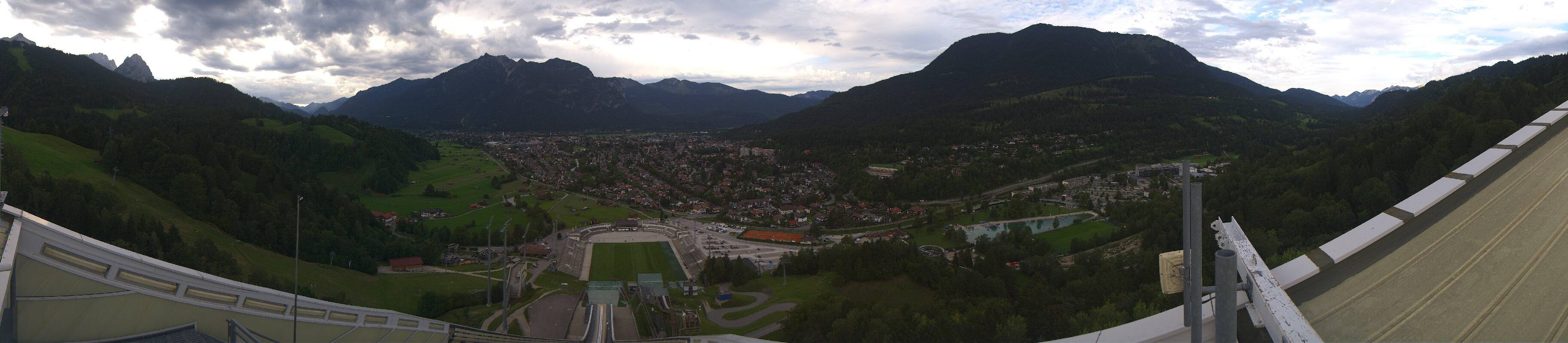 Archiv Foto Webcam Garmisch-Partenkirchen - Olympiaschanze