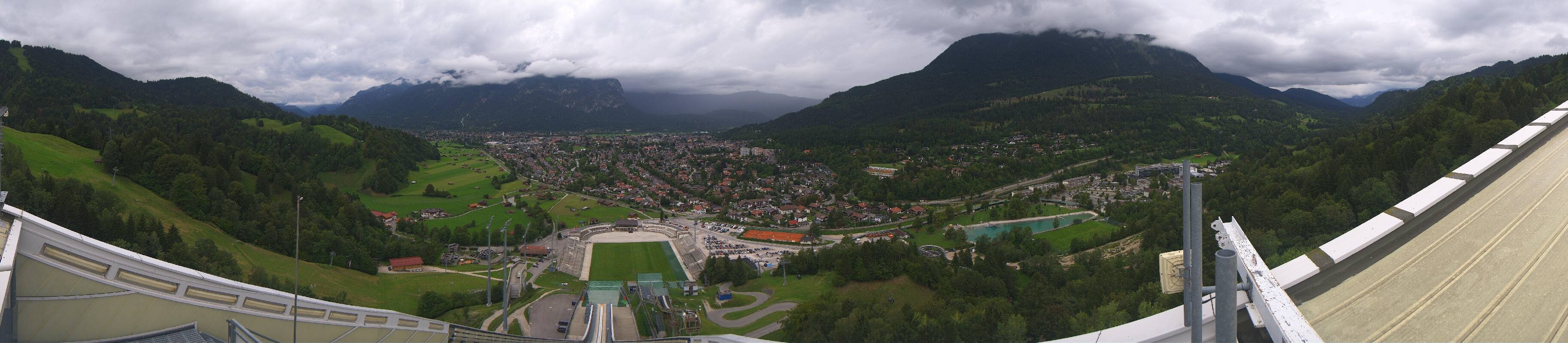 Archived image Webcam Garmisch-Partenkirchen Olympia Hill