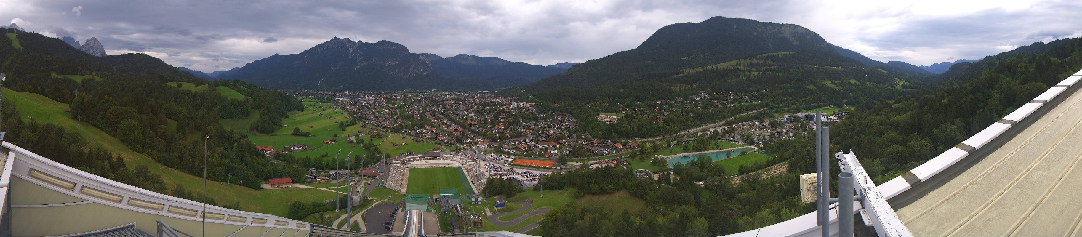 Archived image Webcam Garmisch-Partenkirchen Olympia Hill