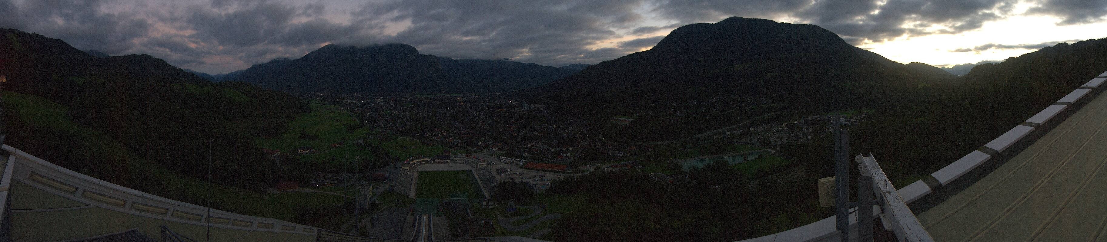 Archiv Foto Webcam Garmisch-Partenkirchen - Olympiaschanze