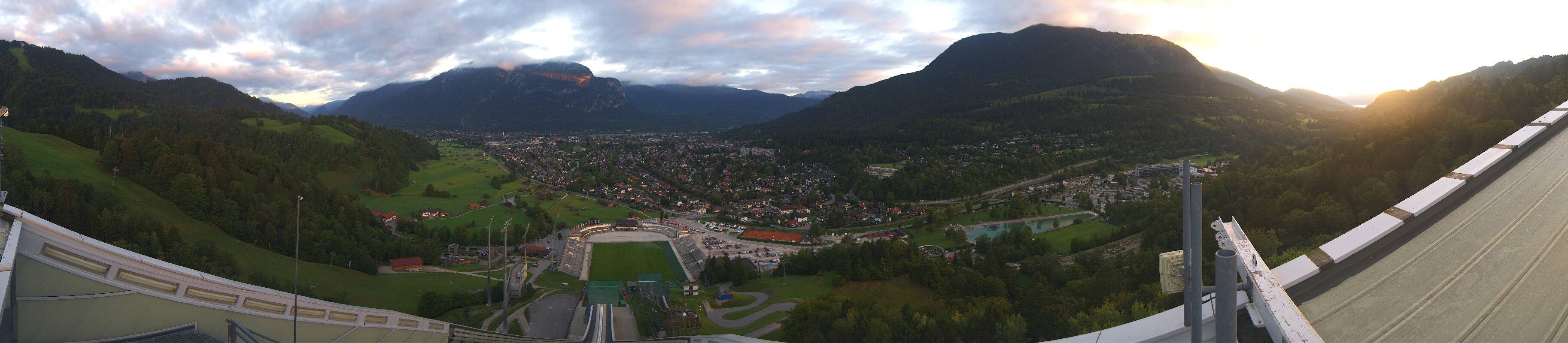 Archiv Foto Webcam Garmisch-Partenkirchen - Olympiaschanze