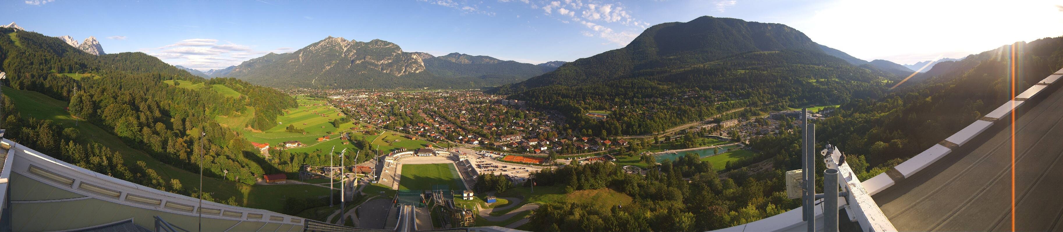 Archiv Foto Webcam Garmisch-Partenkirchen - Olympiaschanze