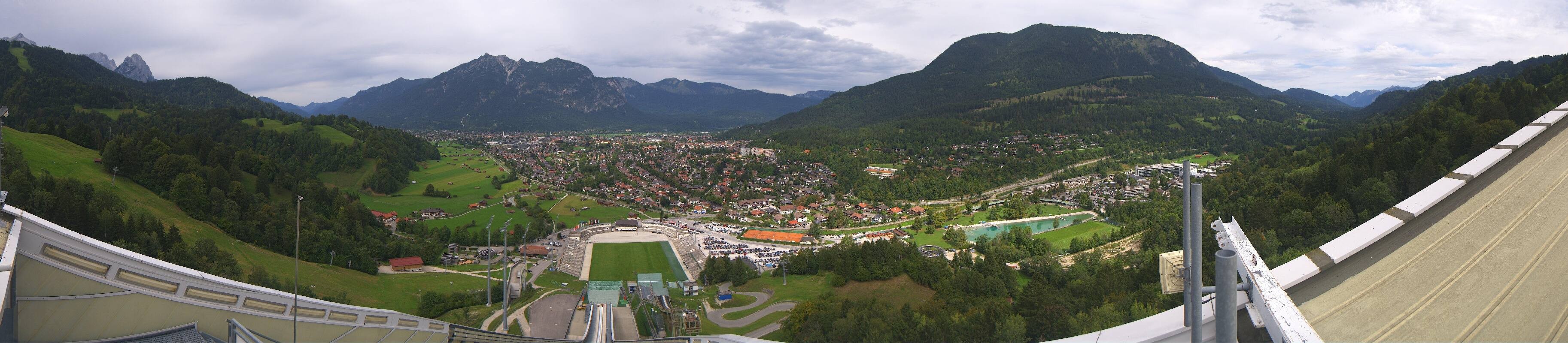 Archiv Foto Webcam Garmisch-Partenkirchen - Olympiaschanze