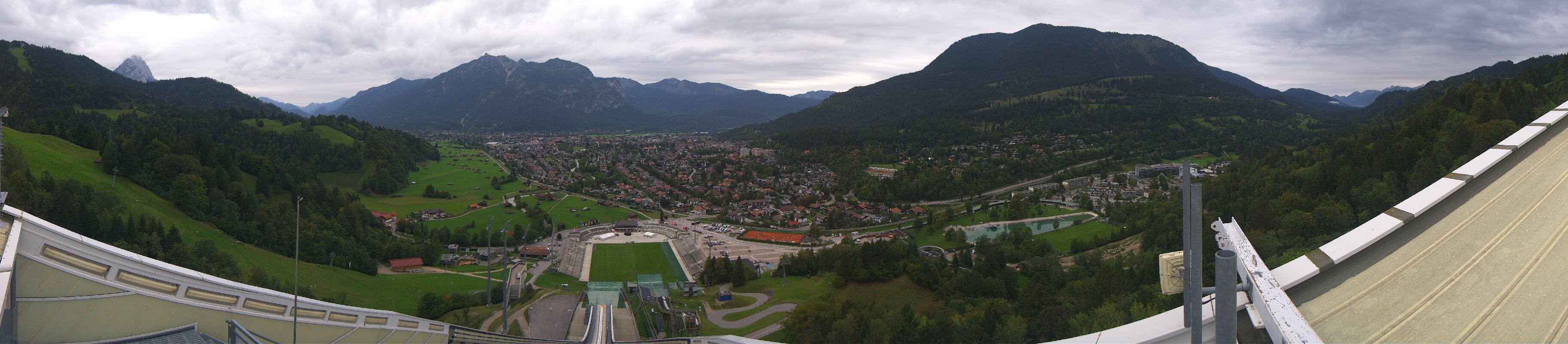 Archiv Foto Webcam Garmisch-Partenkirchen - Olympiaschanze