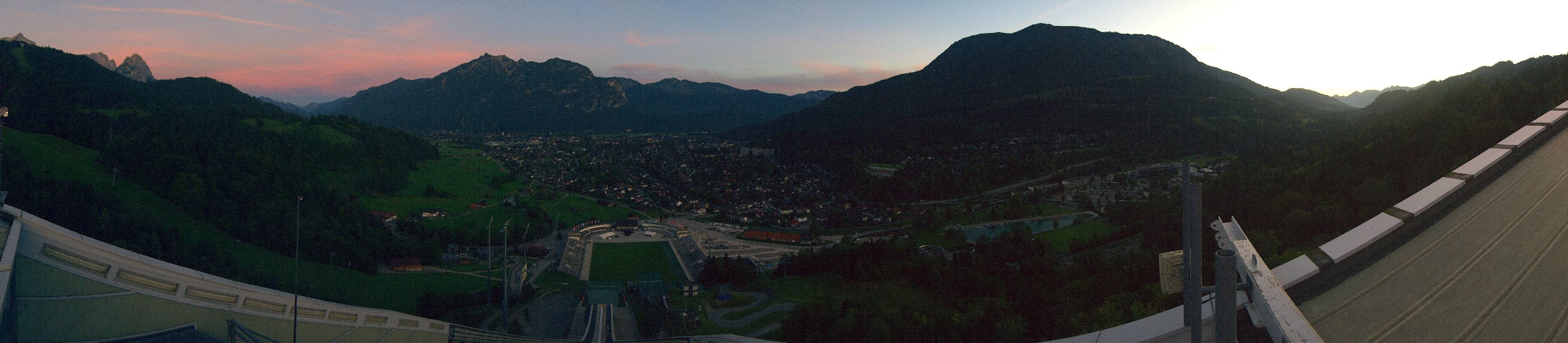Archiv Foto Webcam Garmisch-Partenkirchen - Olympiaschanze
