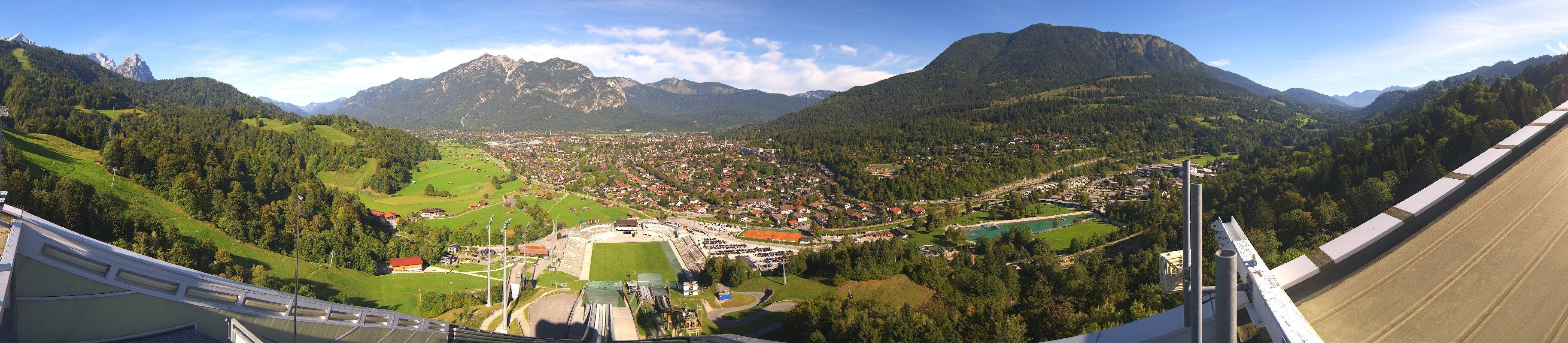 Archiv Foto Webcam Garmisch-Partenkirchen - Olympiaschanze