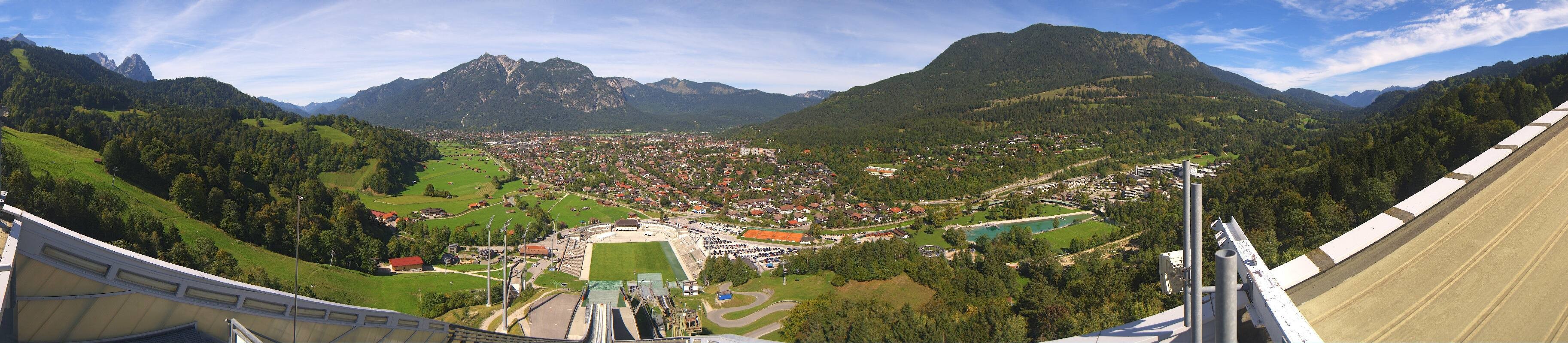 Archiv Foto Webcam Garmisch-Partenkirchen - Olympiaschanze