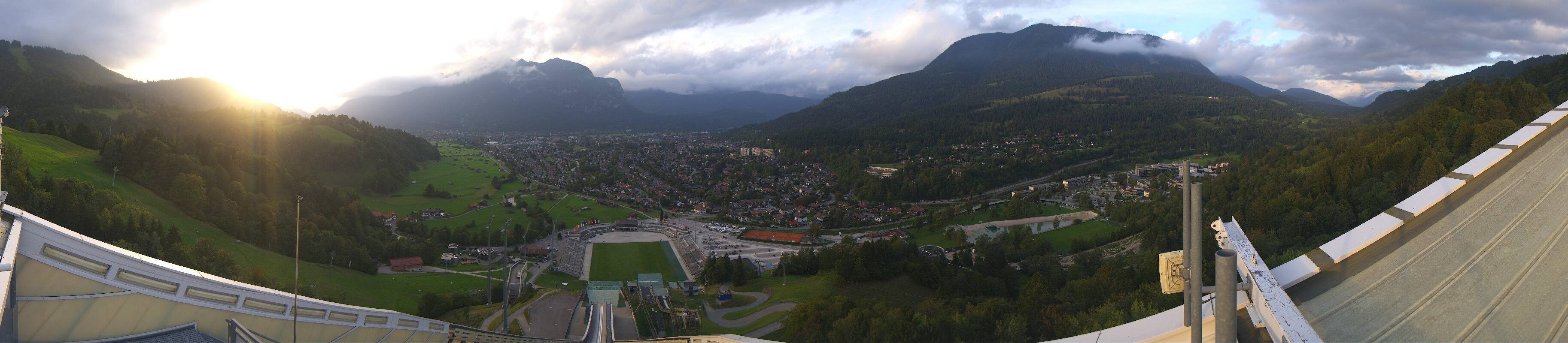 Archiv Foto Webcam Garmisch-Partenkirchen - Olympiaschanze