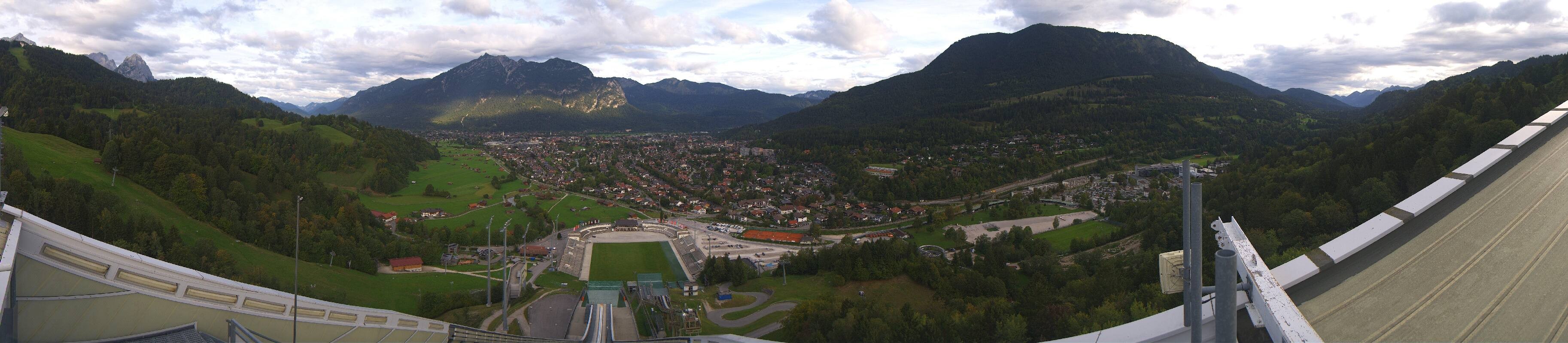 Archiv Foto Webcam Garmisch-Partenkirchen - Olympiaschanze