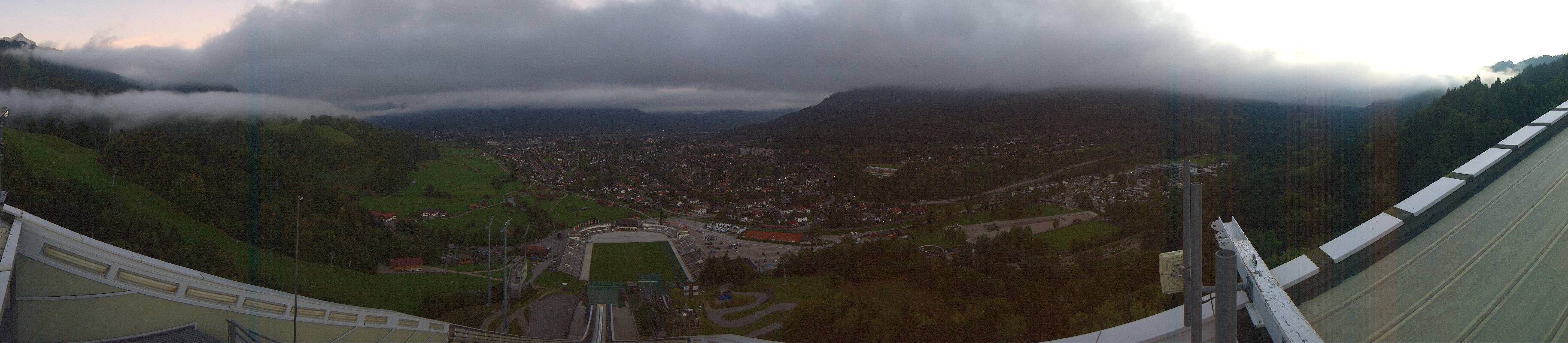 Archived image Webcam Garmisch-Partenkirchen Olympia Hill