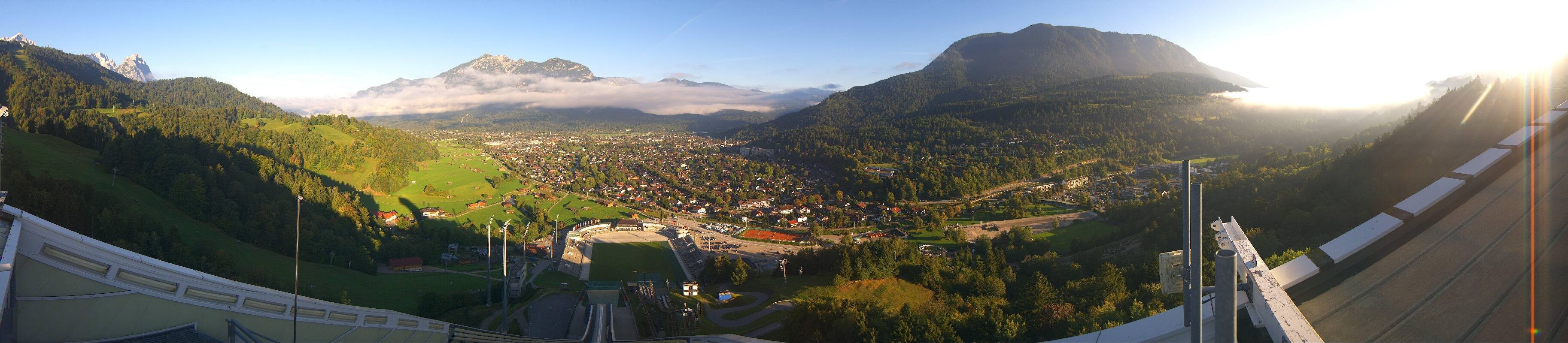 Archived image Webcam Garmisch-Partenkirchen Olympia Hill