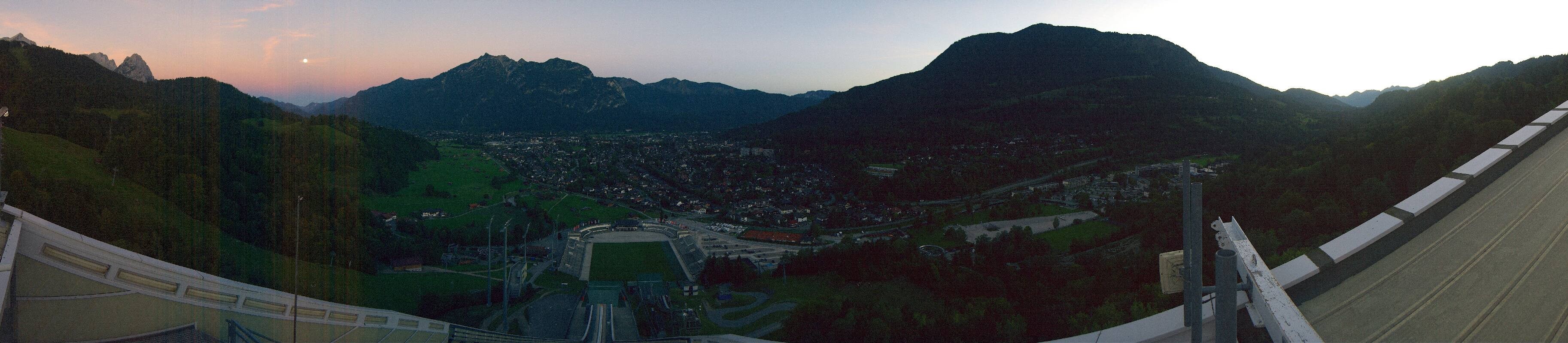 Archiv Foto Webcam Garmisch-Partenkirchen - Olympiaschanze