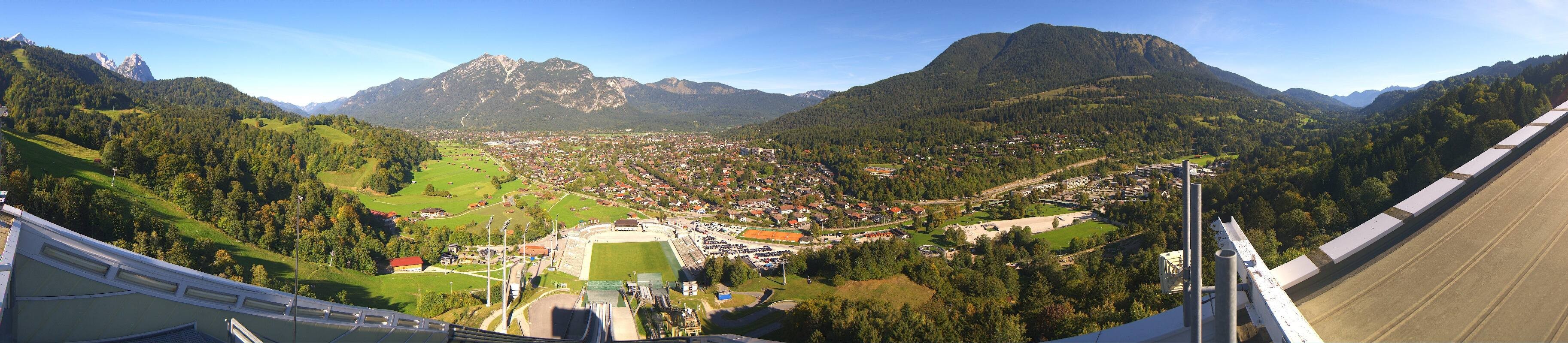 Archiv Foto Webcam Garmisch-Partenkirchen - Olympiaschanze