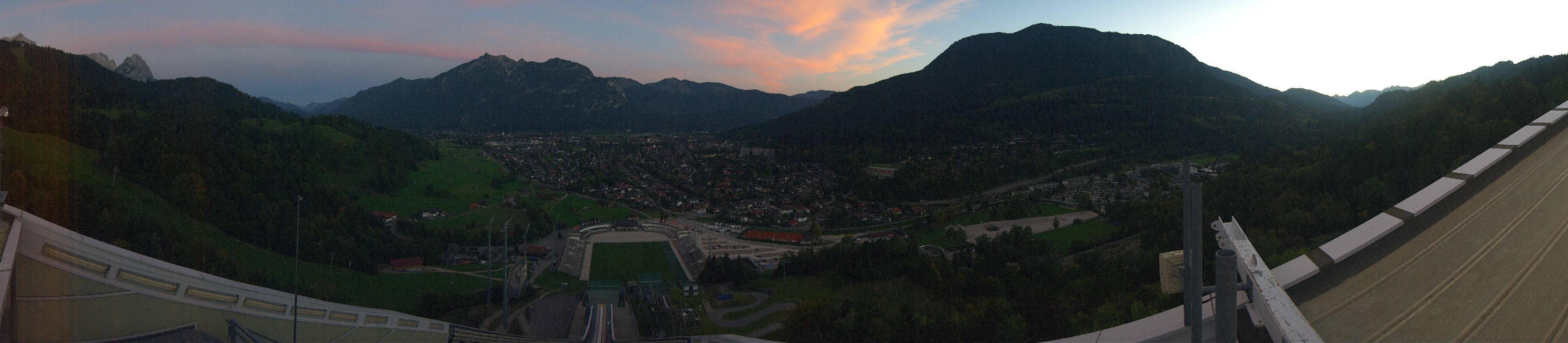 Archiv Foto Webcam Garmisch-Partenkirchen - Olympiaschanze