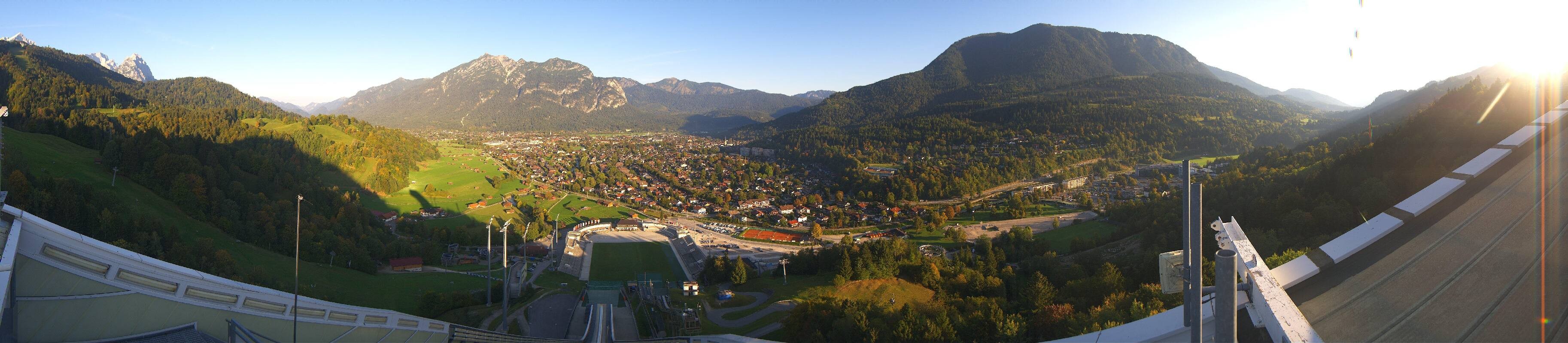 Archived image Webcam Garmisch-Partenkirchen Olympia Hill