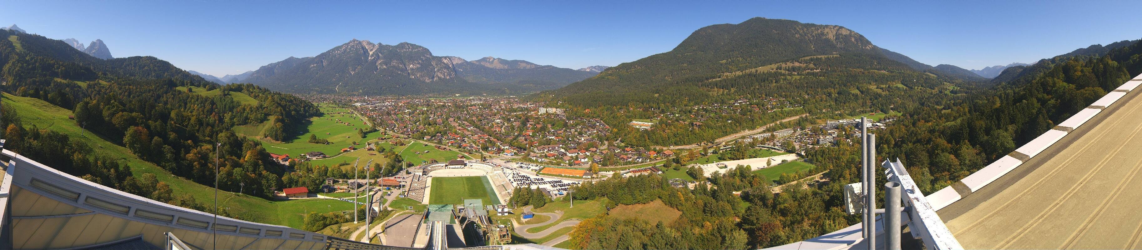 Archived image Webcam Garmisch-Partenkirchen Olympia Hill
