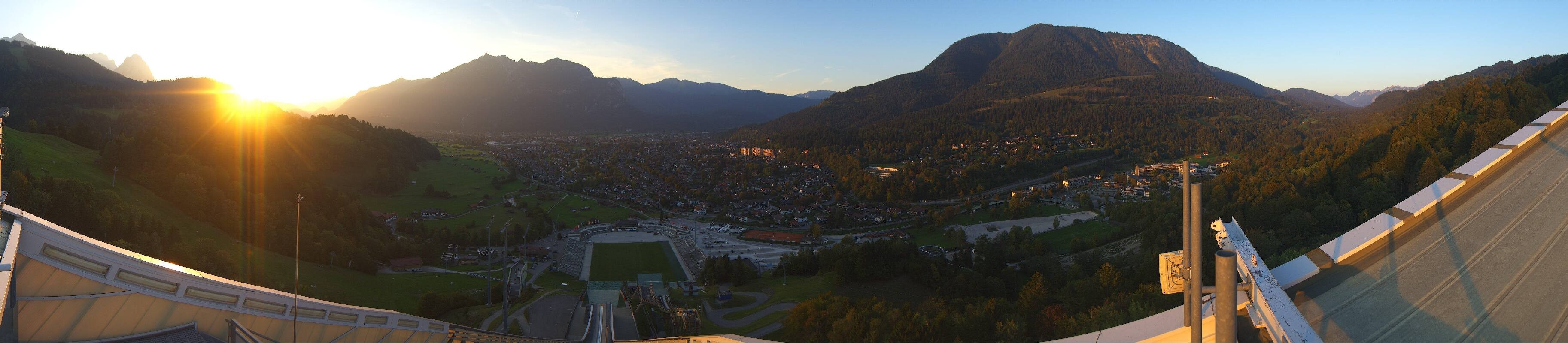 Archived image Webcam Garmisch-Partenkirchen Olympia Hill