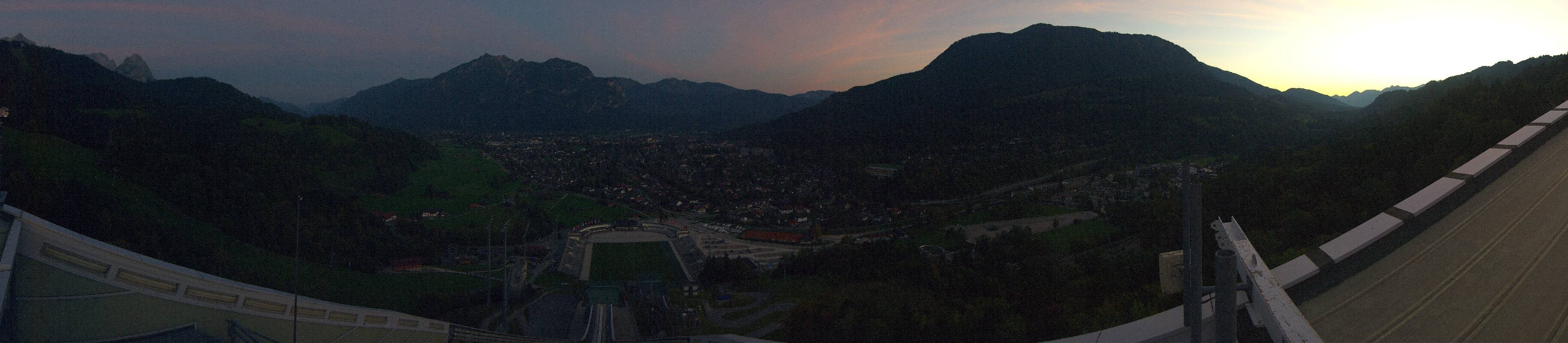 Archiv Foto Webcam Garmisch-Partenkirchen - Olympiaschanze