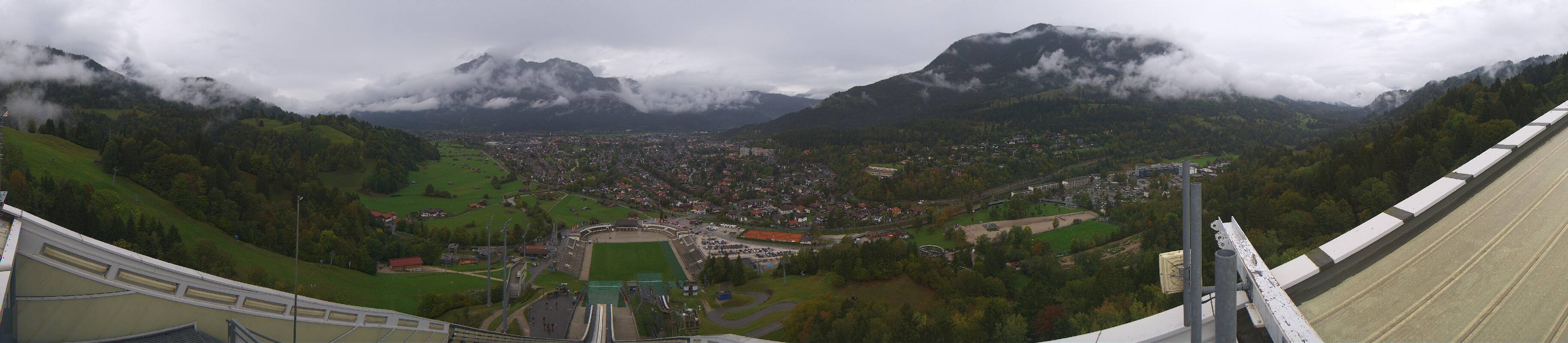 Archived image Webcam Garmisch-Partenkirchen Olympia Hill