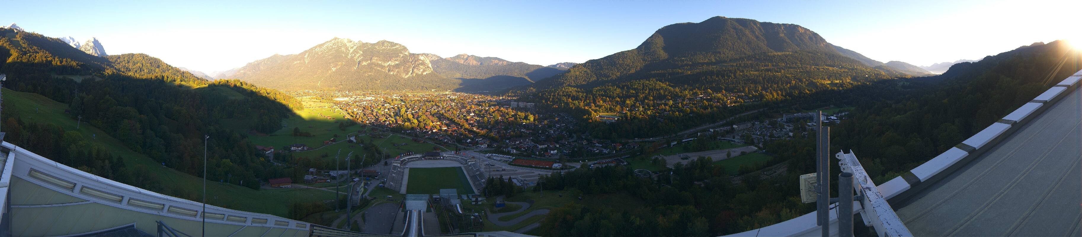 Archiv Foto Webcam Garmisch-Partenkirchen - Olympiaschanze