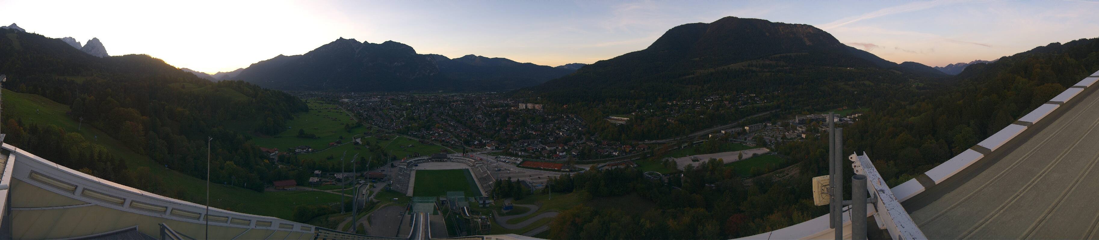 Archiv Foto Webcam Garmisch-Partenkirchen - Olympiaschanze