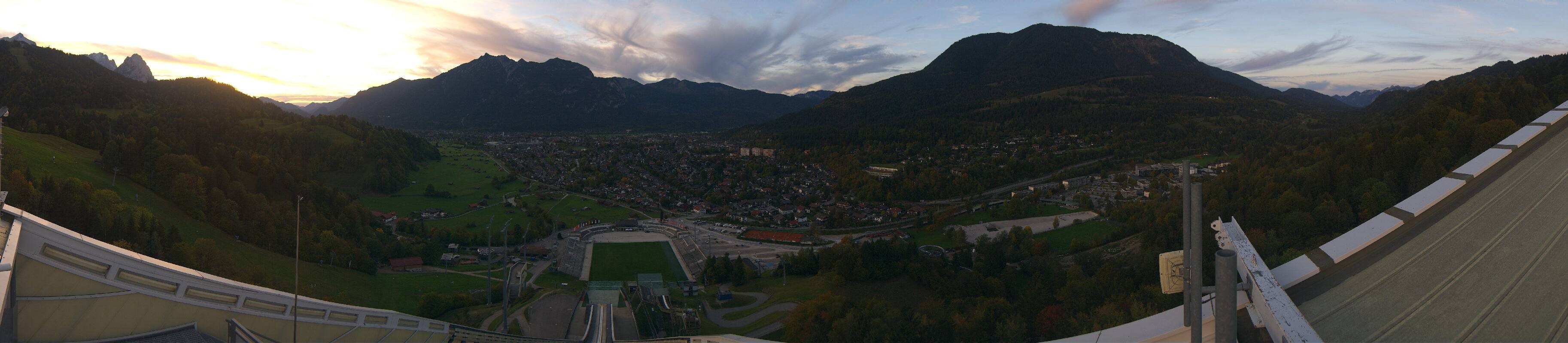 Archiv Foto Webcam Garmisch-Partenkirchen - Olympiaschanze
