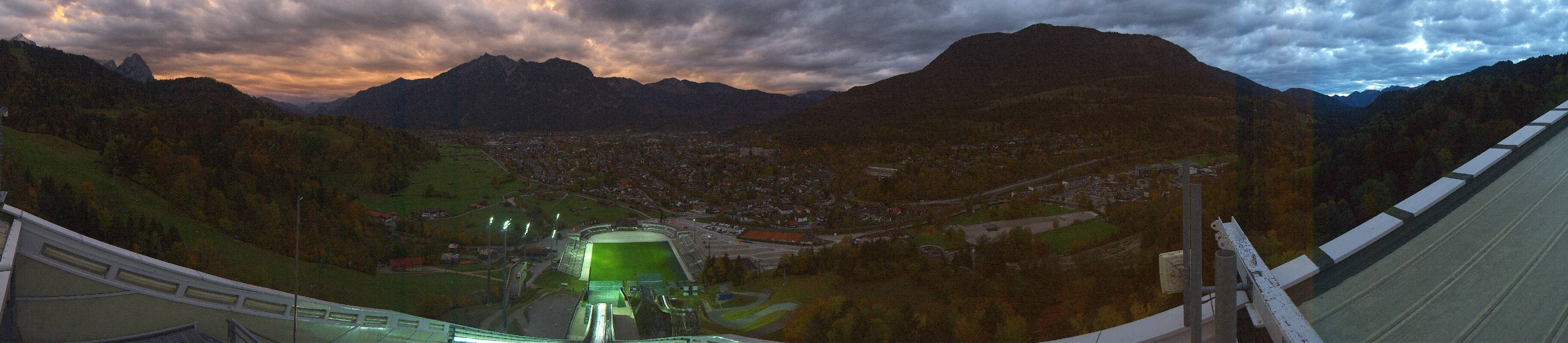 Archiv Foto Webcam Garmisch-Partenkirchen - Olympiaschanze