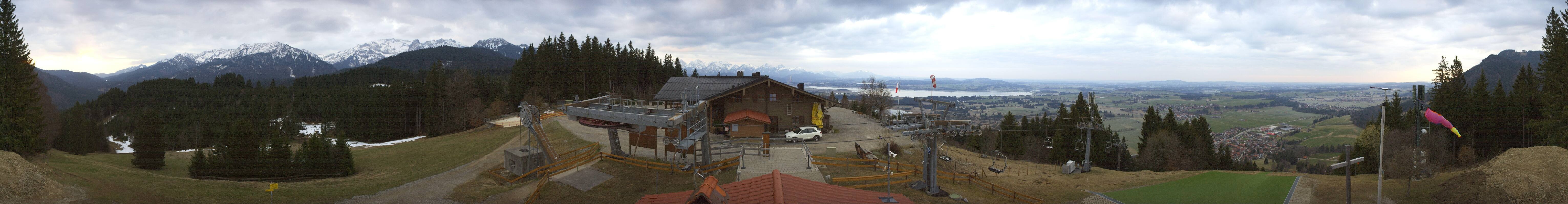 Archived image Webcam Top station of the Buchenbergbahn