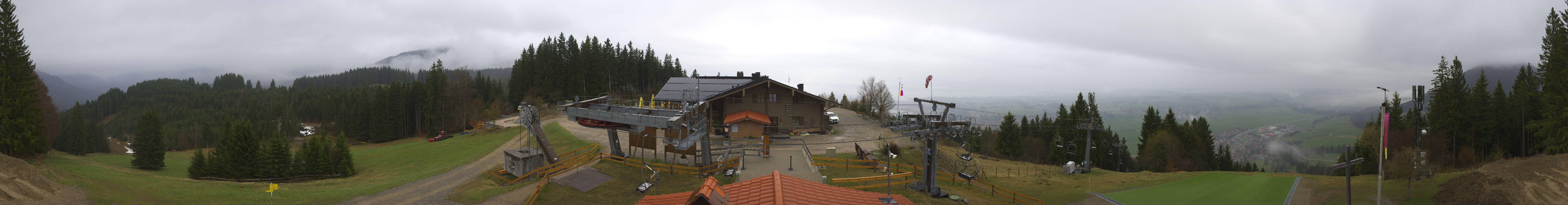 Archived image Webcam Top station of the Buchenbergbahn