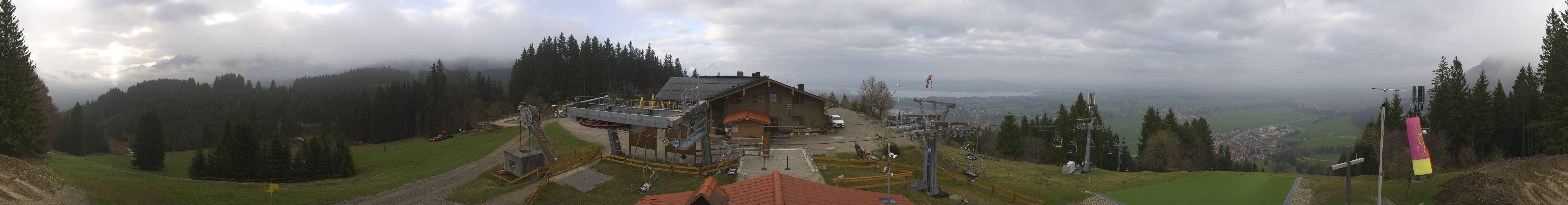 Archived image Webcam Top station of the Buchenbergbahn