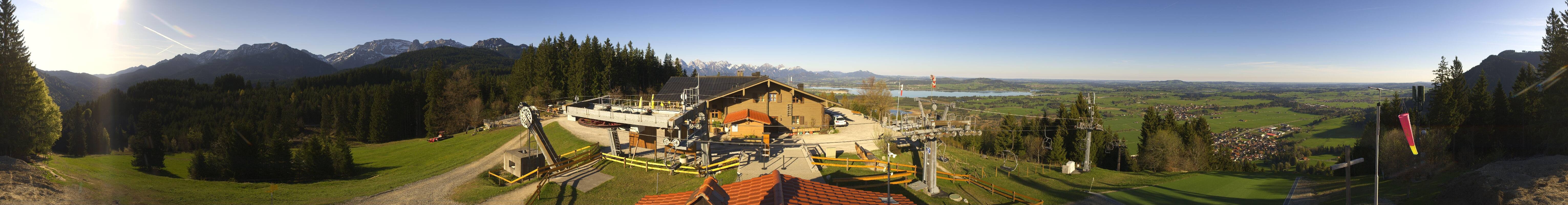 Archived image Webcam Top station of the Buchenbergbahn