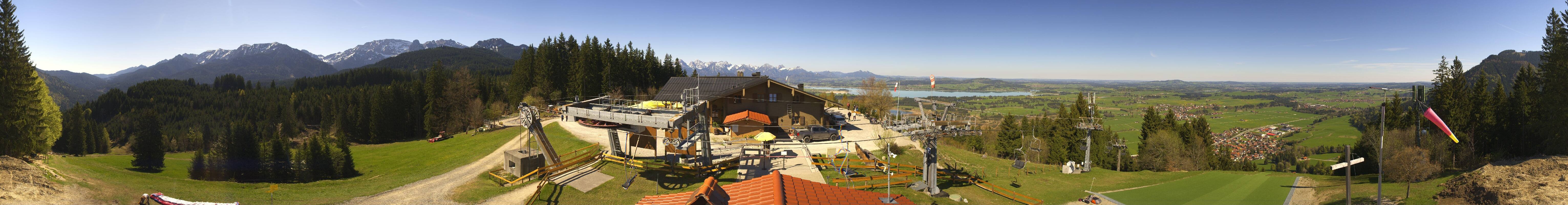 Archived image Webcam Top station of the Buchenbergbahn