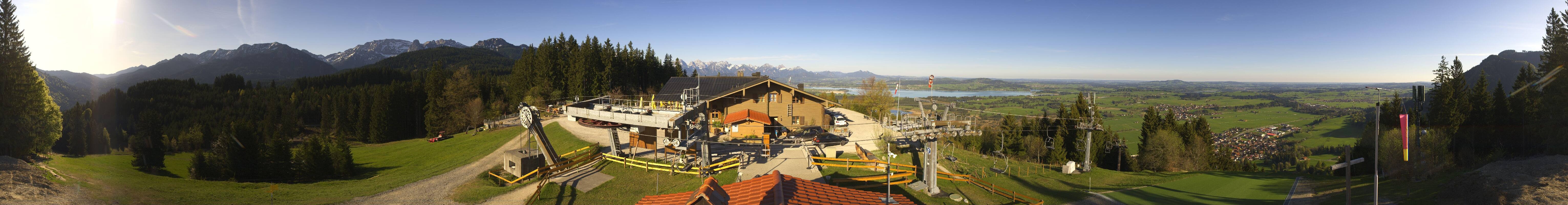 Archived image Webcam Top station of the Buchenbergbahn