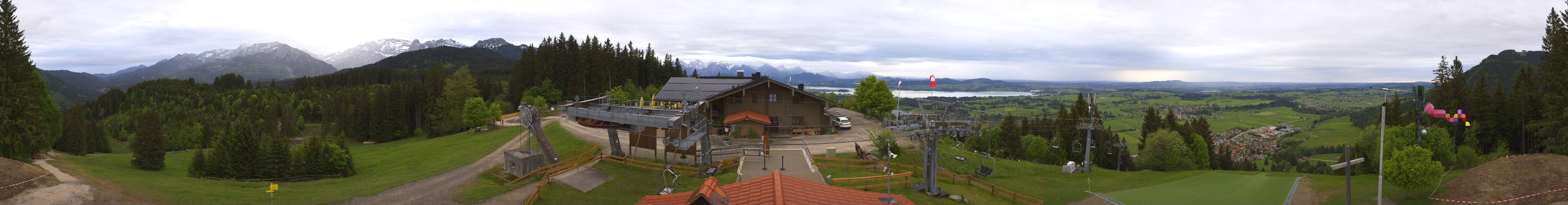 Archived image Webcam Top station of the Buchenbergbahn