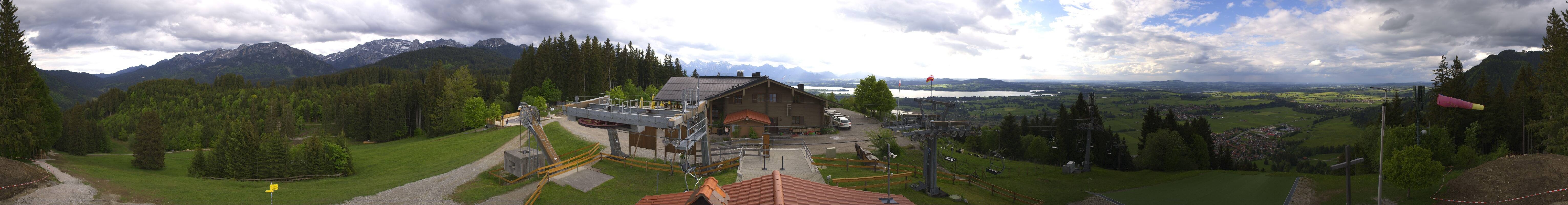 Archived image Webcam Top station of the Buchenbergbahn