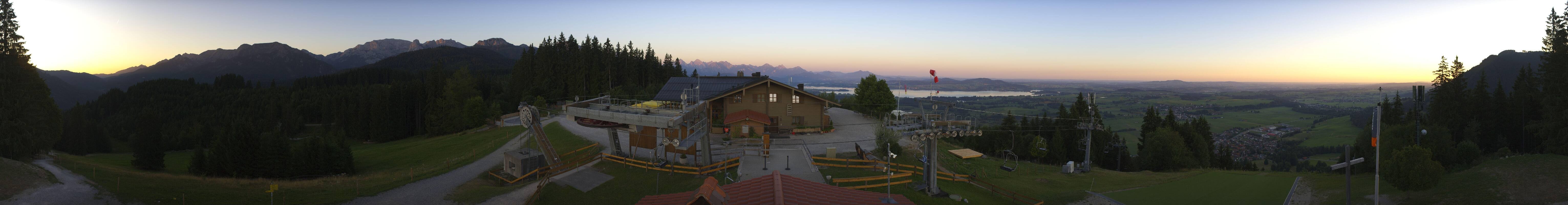 Archived image Webcam Top station of the Buchenbergbahn