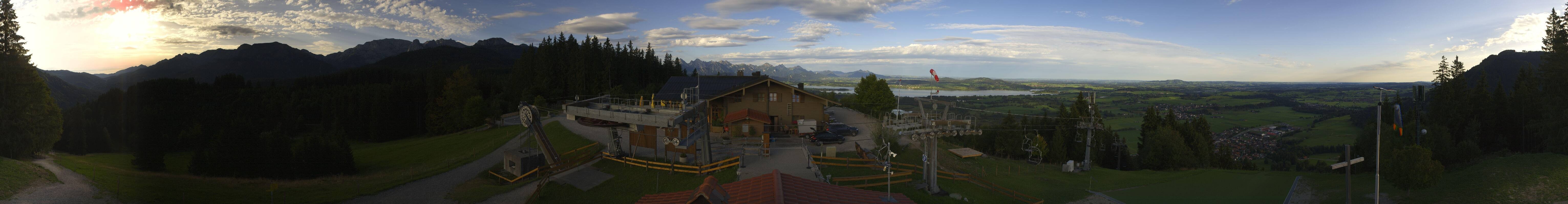Archived image Webcam Top station of the Buchenbergbahn