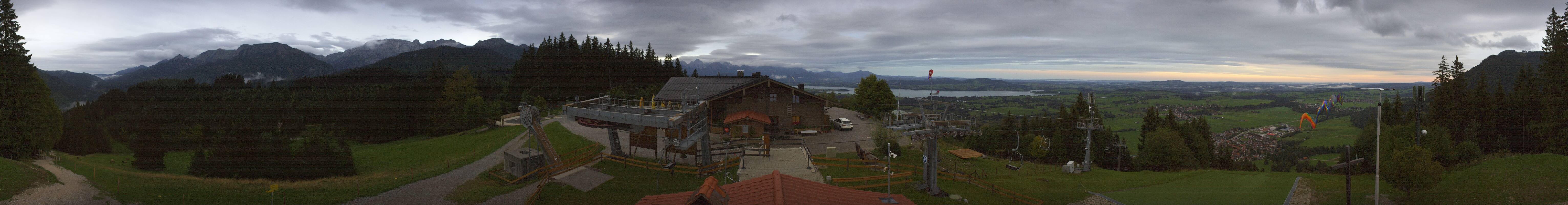 Archived image Webcam Top station of the Buchenbergbahn