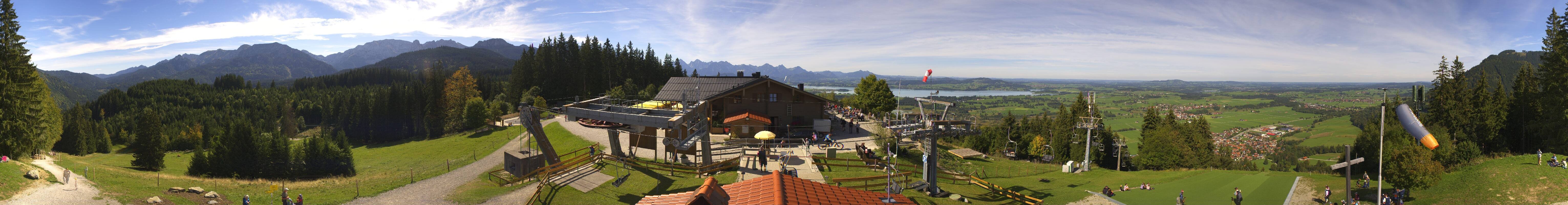 Archived image Webcam Top station of the Buchenbergbahn