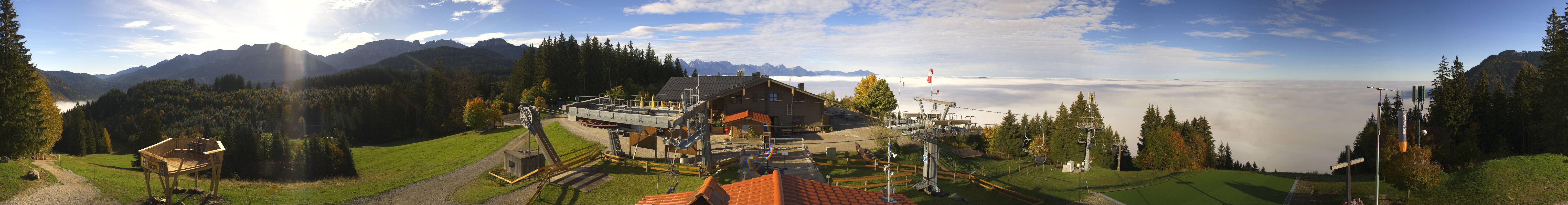 Archived image Webcam Top station of the Buchenbergbahn