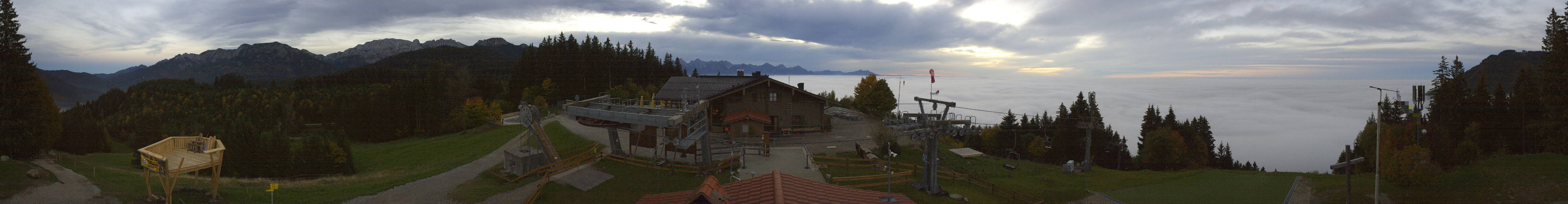 Archived image Webcam Top station of the Buchenbergbahn