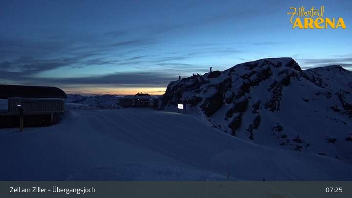 Archived image Webcam Zillertal Arena: Zell am Ziller
