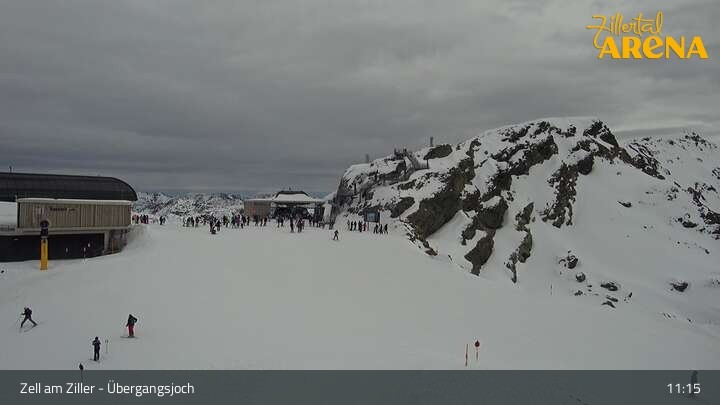Archived image Webcam Zillertal Arena: Zell am Ziller