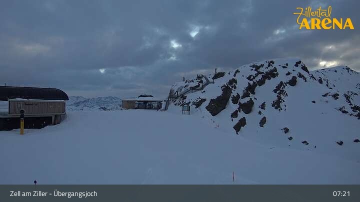 Archived image Webcam Zillertal Arena: Zell am Ziller