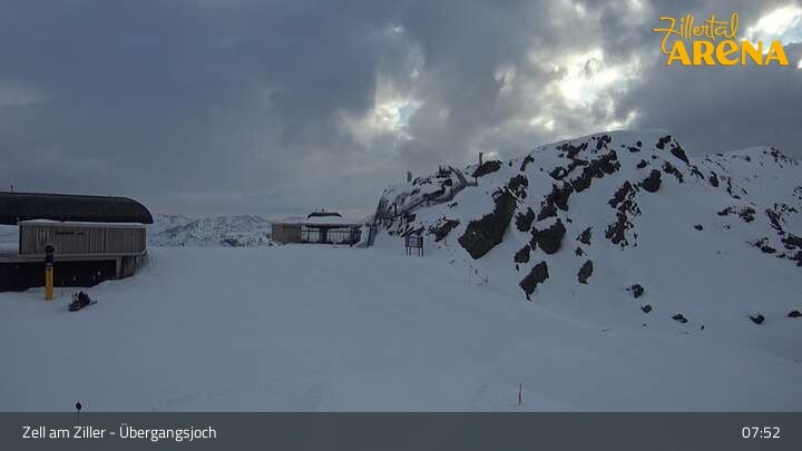 Archived image Webcam Zillertal Arena: Zell am Ziller