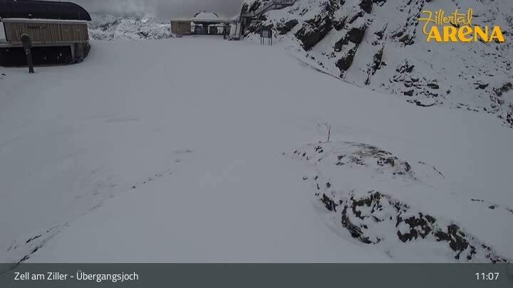 Archived image Webcam Zillertal Arena: Zell am Ziller